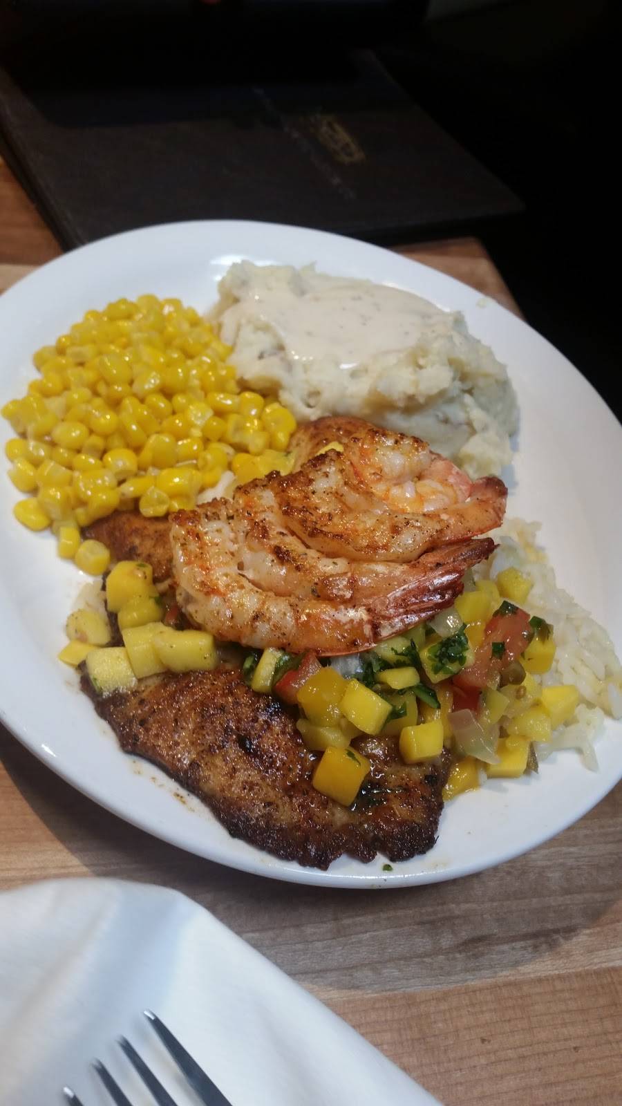 Cheddars Scratch Kitchen | restaurant | 12201 E Colonial Dr, Orlando, FL 32826, USA | 4072828100 OR +1 407-282-8100