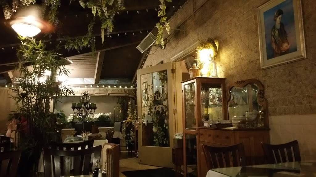 Giovannis Restaurant | restaurant | 114 E Italia St, Covina, CA 91723, USA | 6263329539 OR +1 626-332-9539