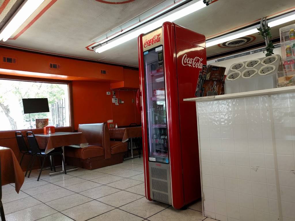 Taqueria San Luis | restaurant | 1901 8th Ave, Fort Worth, TX 76110, USA | 8179247261 OR +1 817-924-7261