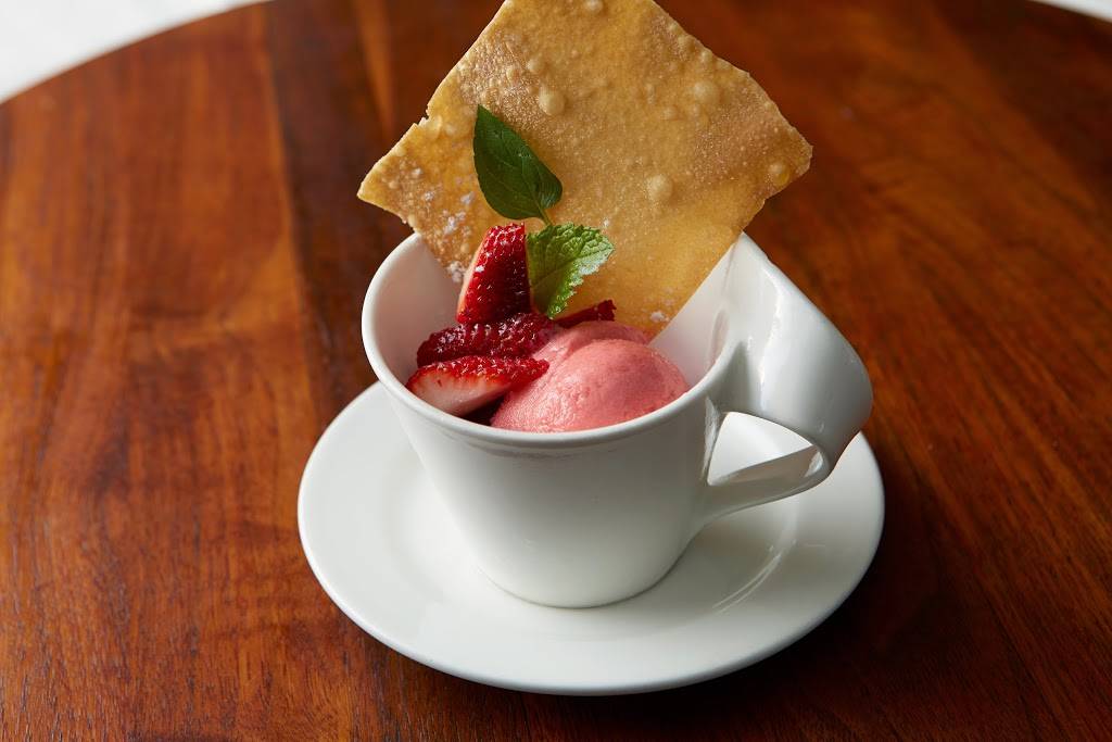 Johnny Delmonicos Steakhouse | restaurant | 130 S Pinckney St, Madison, WI 53703, USA | 6082578325 OR +1 608-257-8325