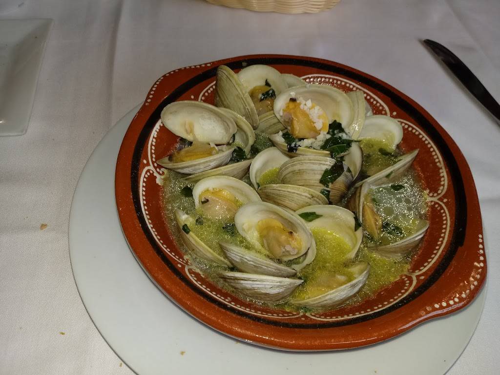 Lusiadas | restaurant | 6 Gramatan Ave, Mt Vernon, NY 10550, USA | 9146642131 OR +1 914-664-2131