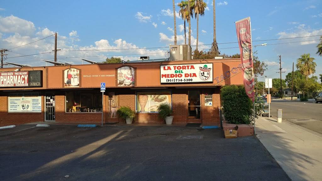 La Torta Del Medio Dia | restaurant | 219 E 3rd St, Corona, CA 92879, USA | 9517345200 OR +1 951-734-5200