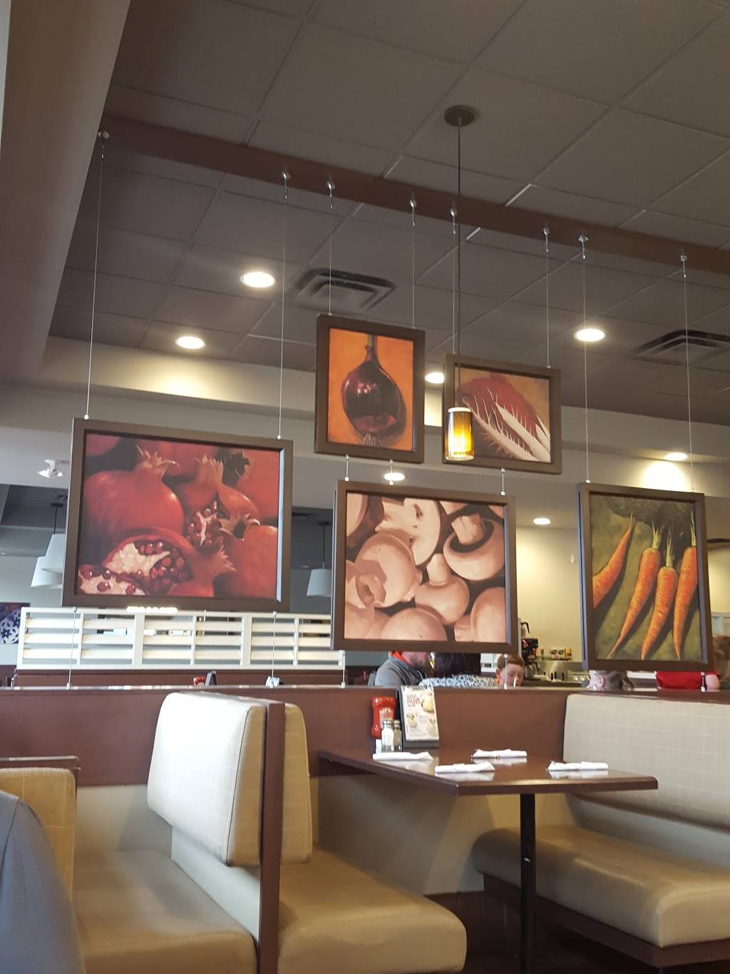 Swiss Chalet | restaurant | 1427 King St E, Courtice, ON L1E 2T6, Canada | 9055714588 OR +1 905-571-4588