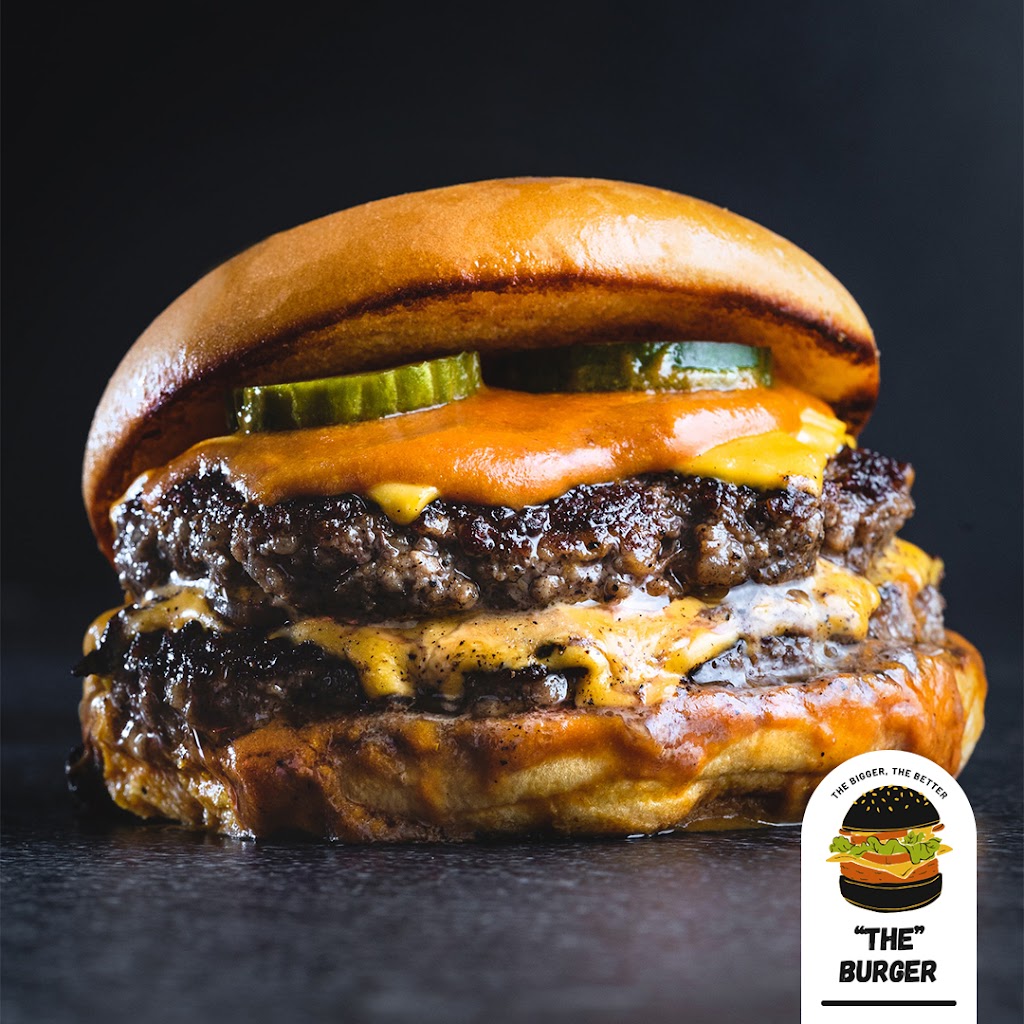 The Burger | restaurant | 284 Burnside Ave suite d, Lawrence, NY 11559, USA | 5166146001 OR +1 516-614-6001
