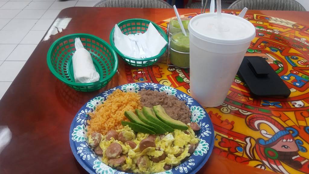 The Crus-Z Family | restaurant | 87-09 Roosevelt Ave, Jackson Heights, NY 11372, USA | 7182057977 OR +1 718-205-7977