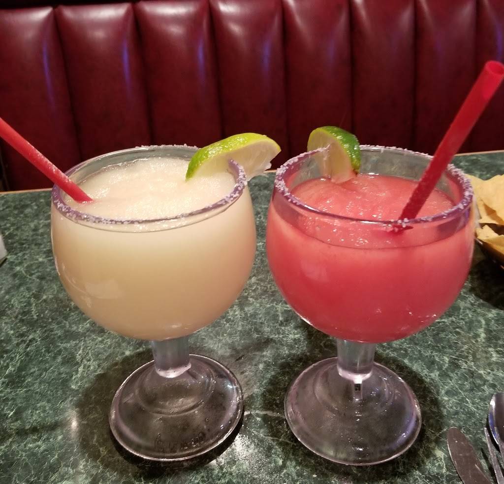 El Sombrero Mexican Restaurant | restaurant | 218 N Henderson Blvd, Kilgore, TX 75662, USA | 9039810010 OR +1 903-981-0010