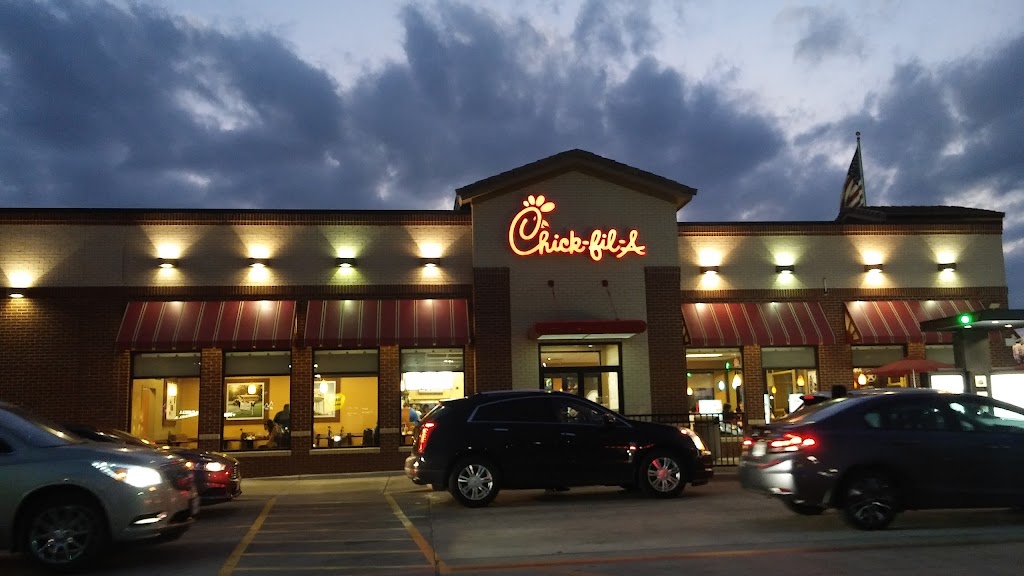 Chick-fil-A | restaurant | 2460 Monarch Dr, Laredo, TX 78045, USA | 9567951408 OR +1 956-795-1408