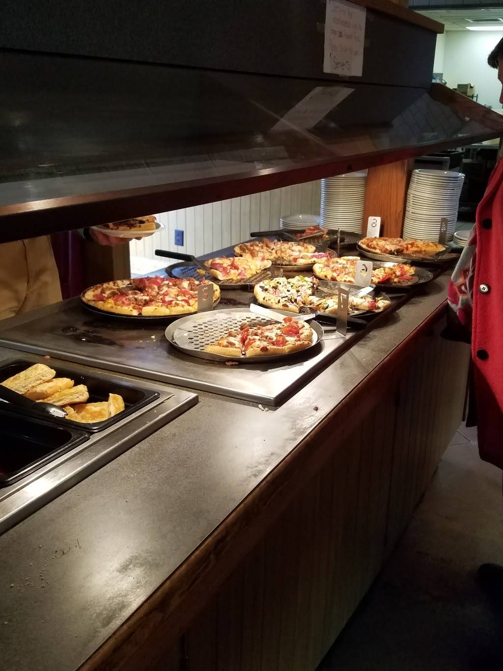 Pizza Hut | meal takeaway | 220 Young Ln, Mt Sterling, KY 40353, USA | 8594981027 OR +1 859-498-1027