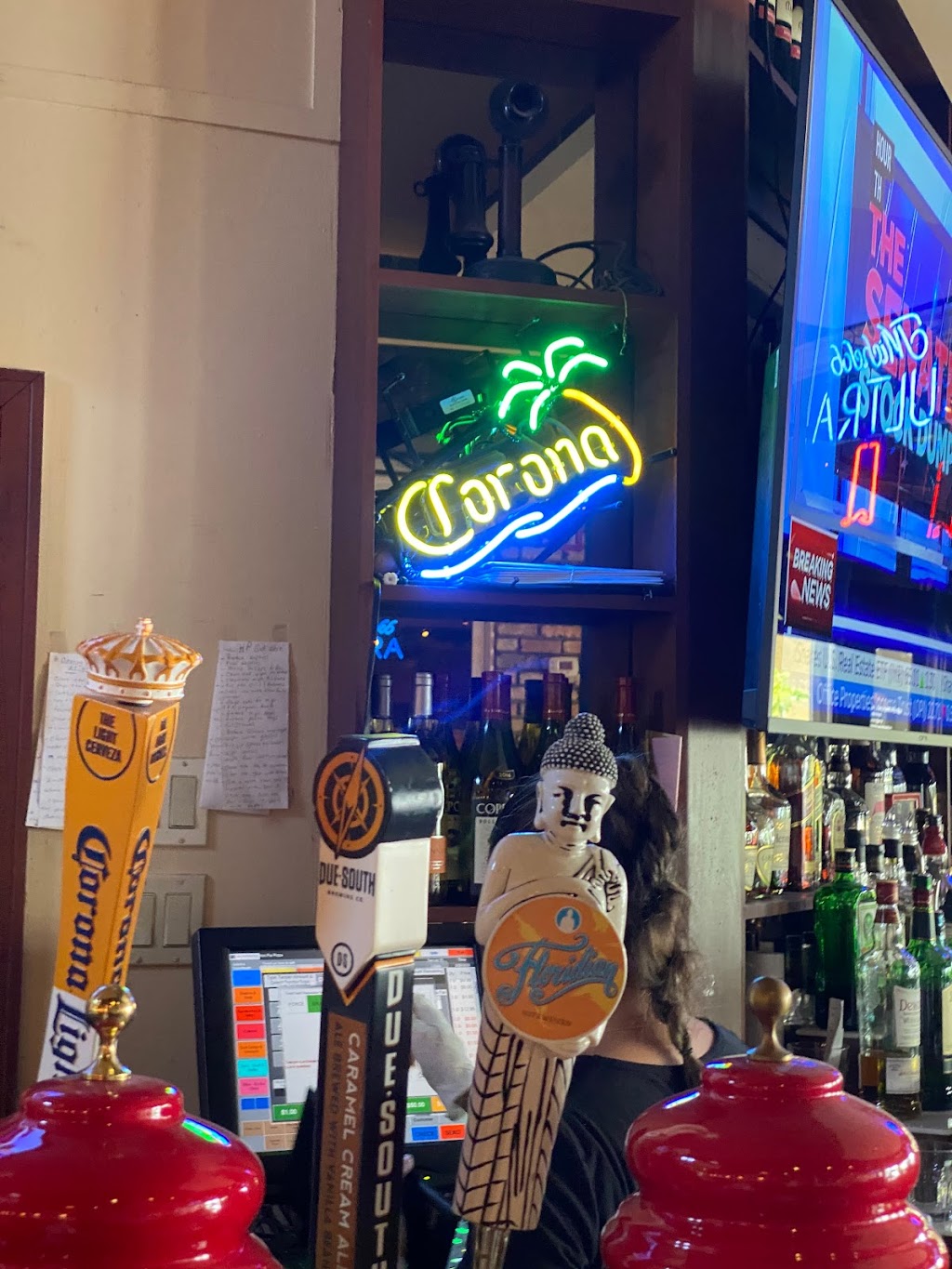 Hot Pie Pizza | restaurant | 123 S Olive Ave, West Palm Beach, FL 33401, USA | 5616552511 OR +1 561-655-2511