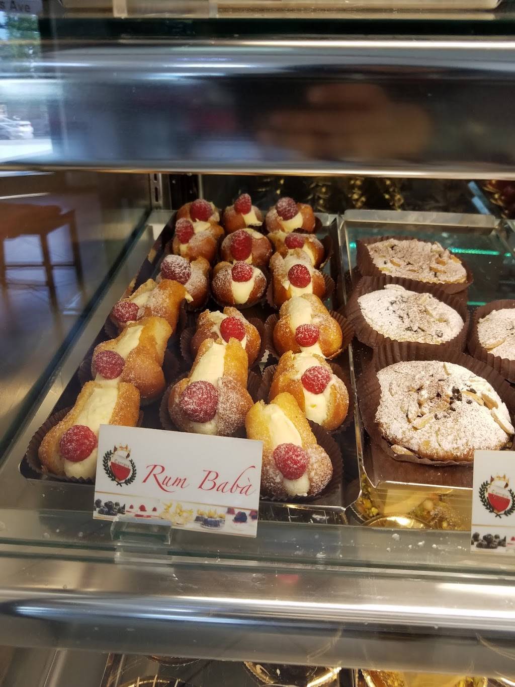 Carrara Pastries | cafe | 144 Los Angeles Ave Ste 107B, Moorpark, CA 93021, USA | 8055524250 OR +1 805-552-4250