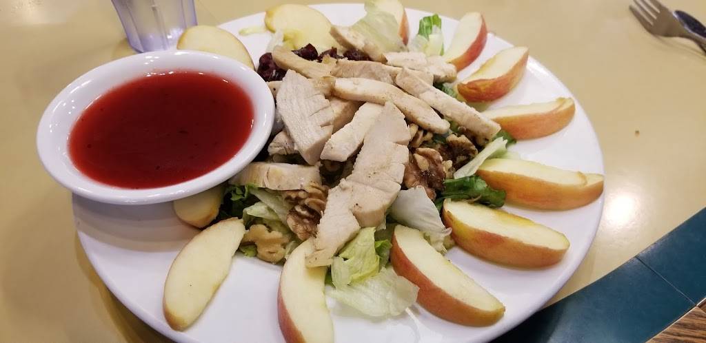 Emma Krumbees Restaurant & Bakery | bakery | 351 E Enterprise Dr, Belle Plaine, MN 56011, USA | 9528734334 OR +1 952-873-4334