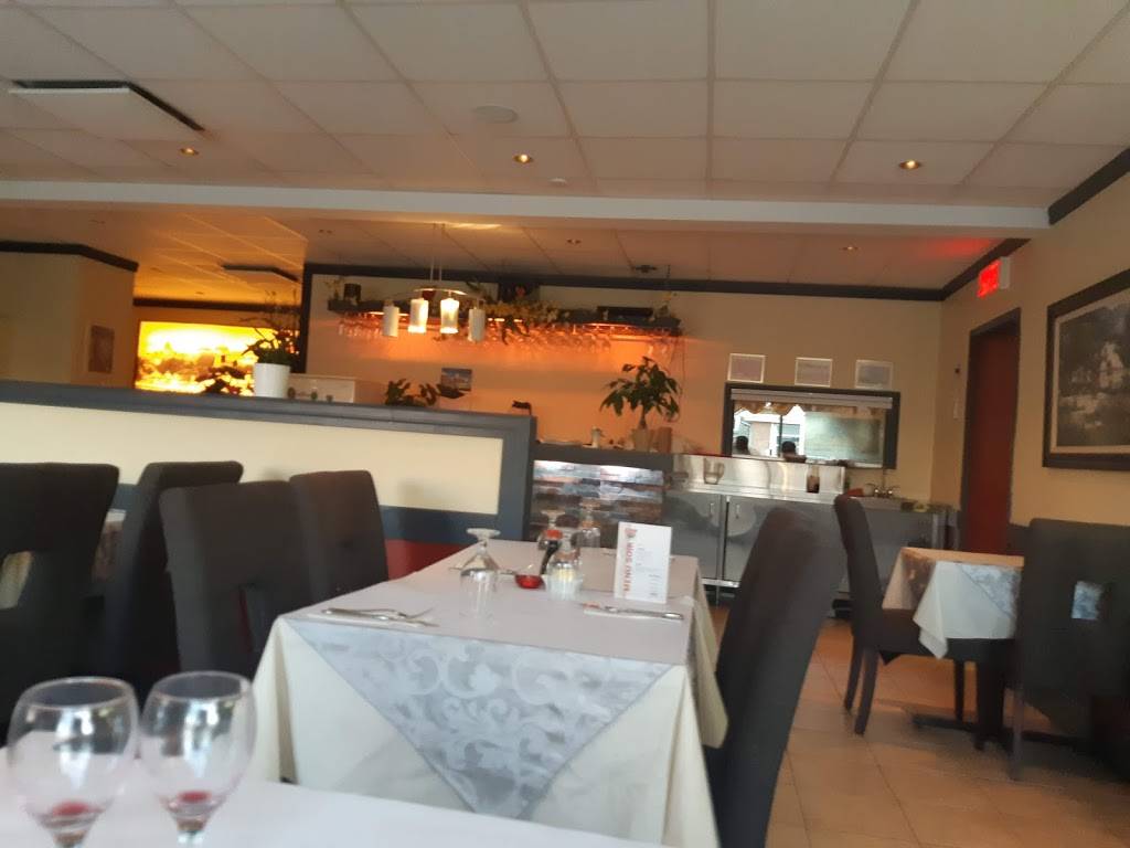 Delices du Mekong | restaurant | 618 Rue Bernard-Pilon, Beloeil, QC J3G 1V7, Canada | 4504640445 OR +1 450-464-0445