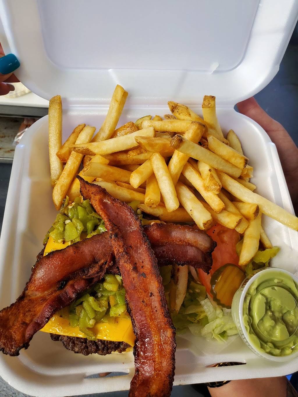 ChaChiss Express | restaurant | 2320 S Locust St, Las Cruces, NM 88001, USA | 5755227322 OR +1 575-522-7322