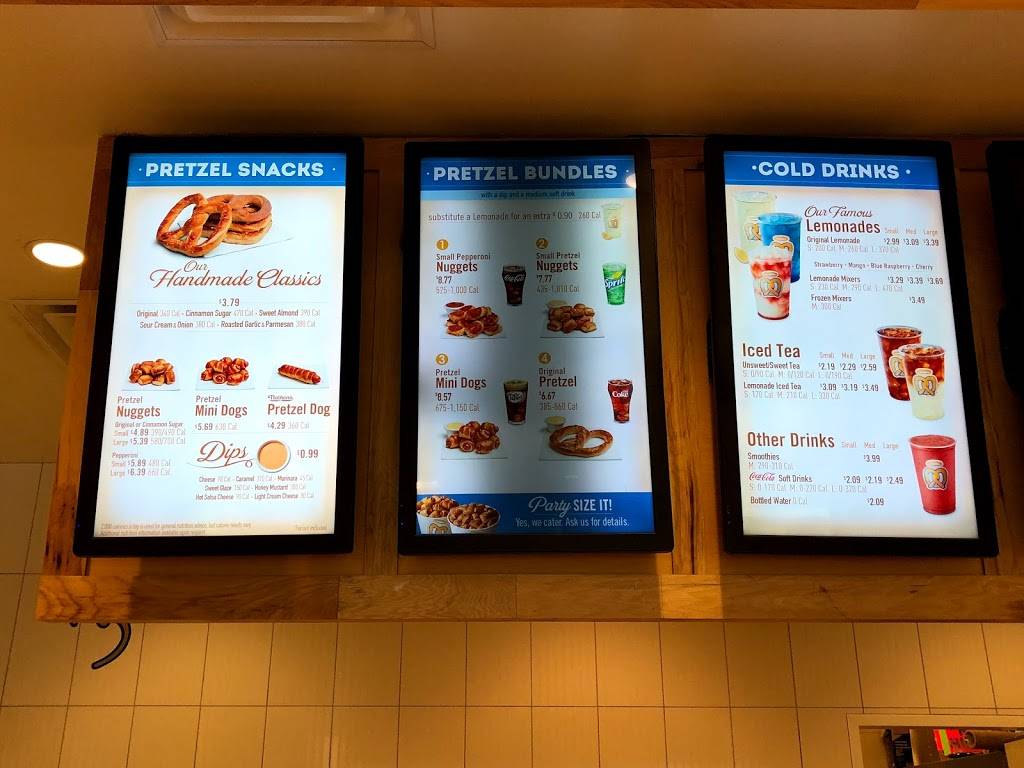 Auntie Annes | restaurant | 350 84th St SW, Byron Center, MI 49315, USA | 6162771023 OR +1 616-277-1023