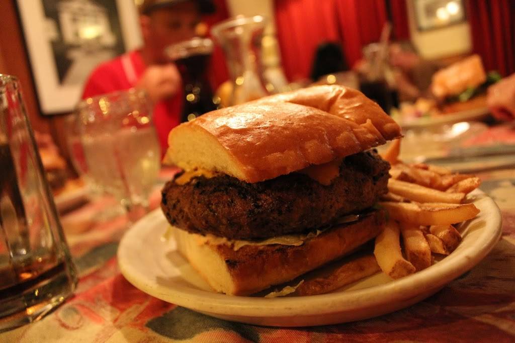 Charles Street Dinner House | restaurant | 5043 Charles St, Mariposa, CA 95338, USA | 2099662366 OR +1 209-966-2366