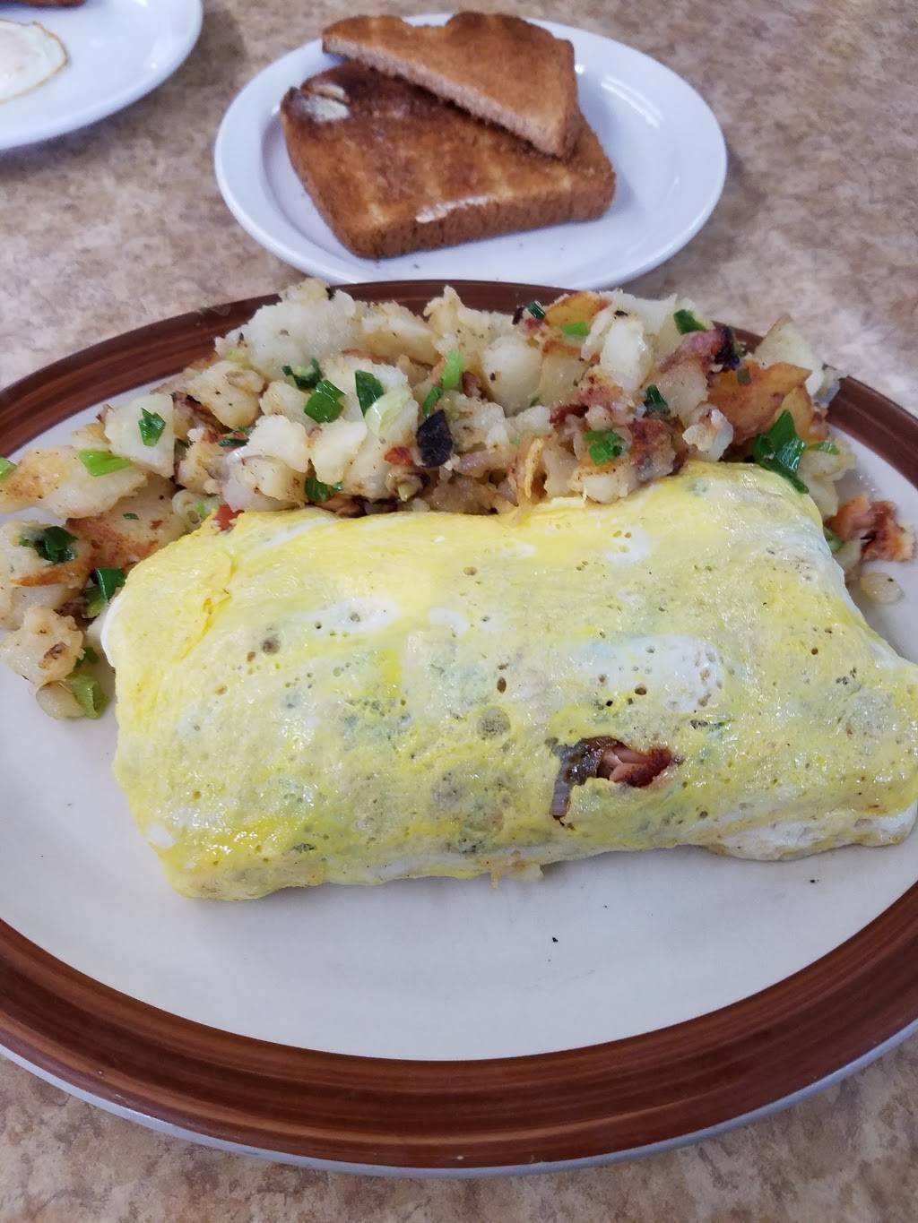 Cable Car Cafe | cafe | 423 1, 2 Grand Ave, South San Francisco, CA 94080, USA | 6509529533 OR +1 650-952-9533