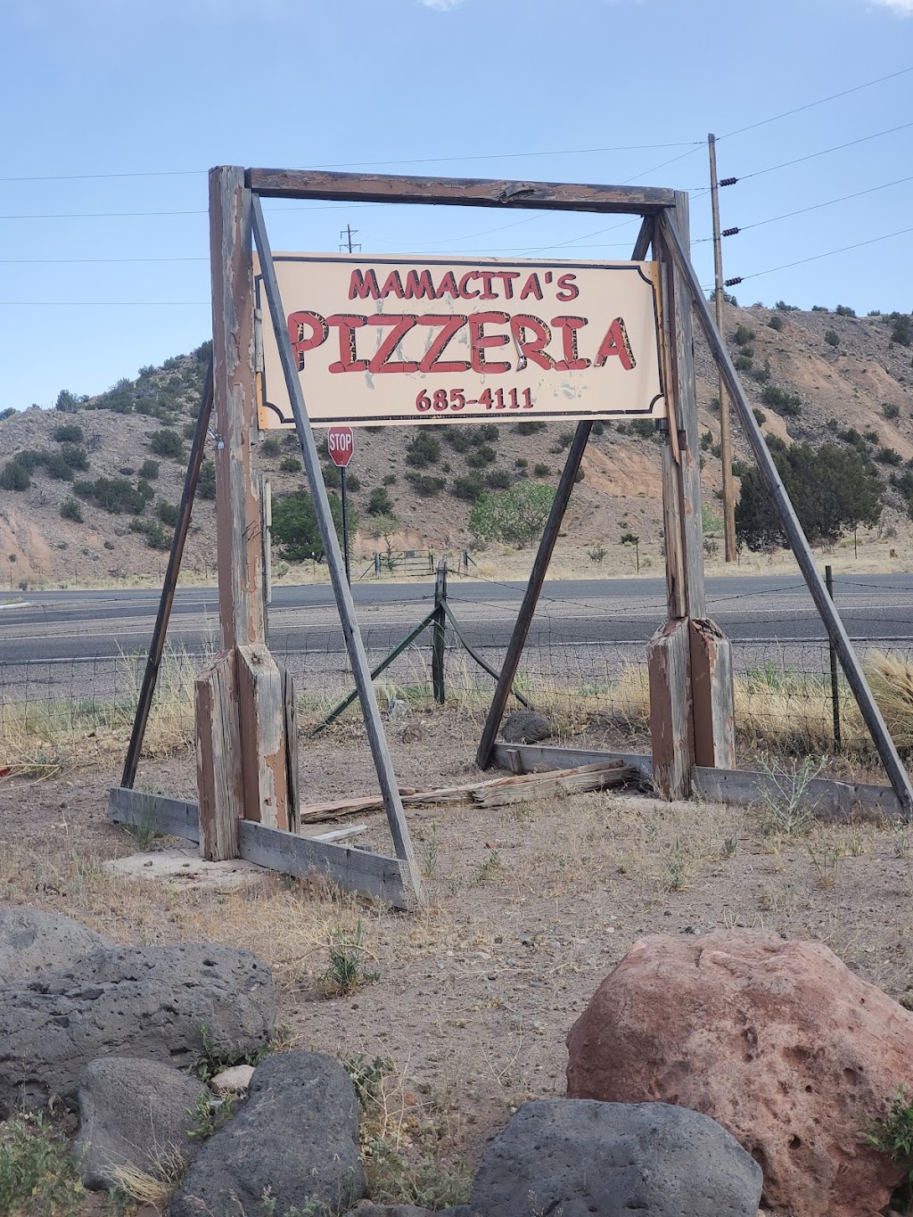 Mamacitas Pizzeria | restaurant | 20814 US-84, Abiquiu, NM 87510, USA | 5056854111 OR +1 505-685-4111