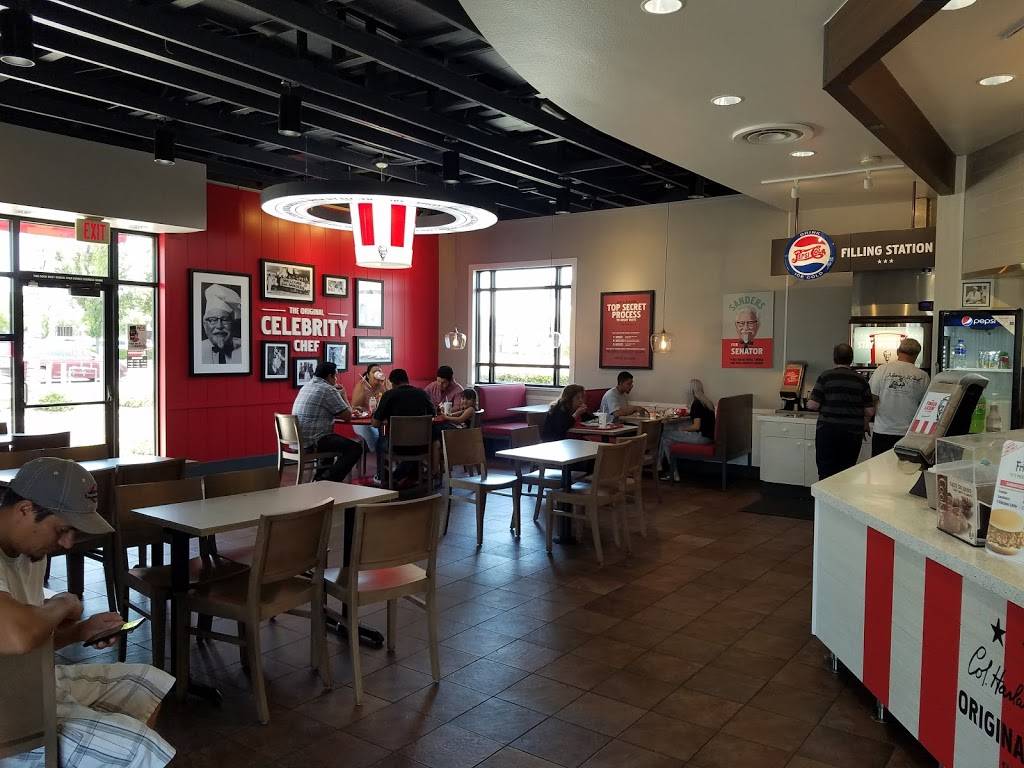 KFC | restaurant | 333 Monte Vista Dr, Dinuba, CA 93618, USA | 5595912462 OR +1 559-591-2462