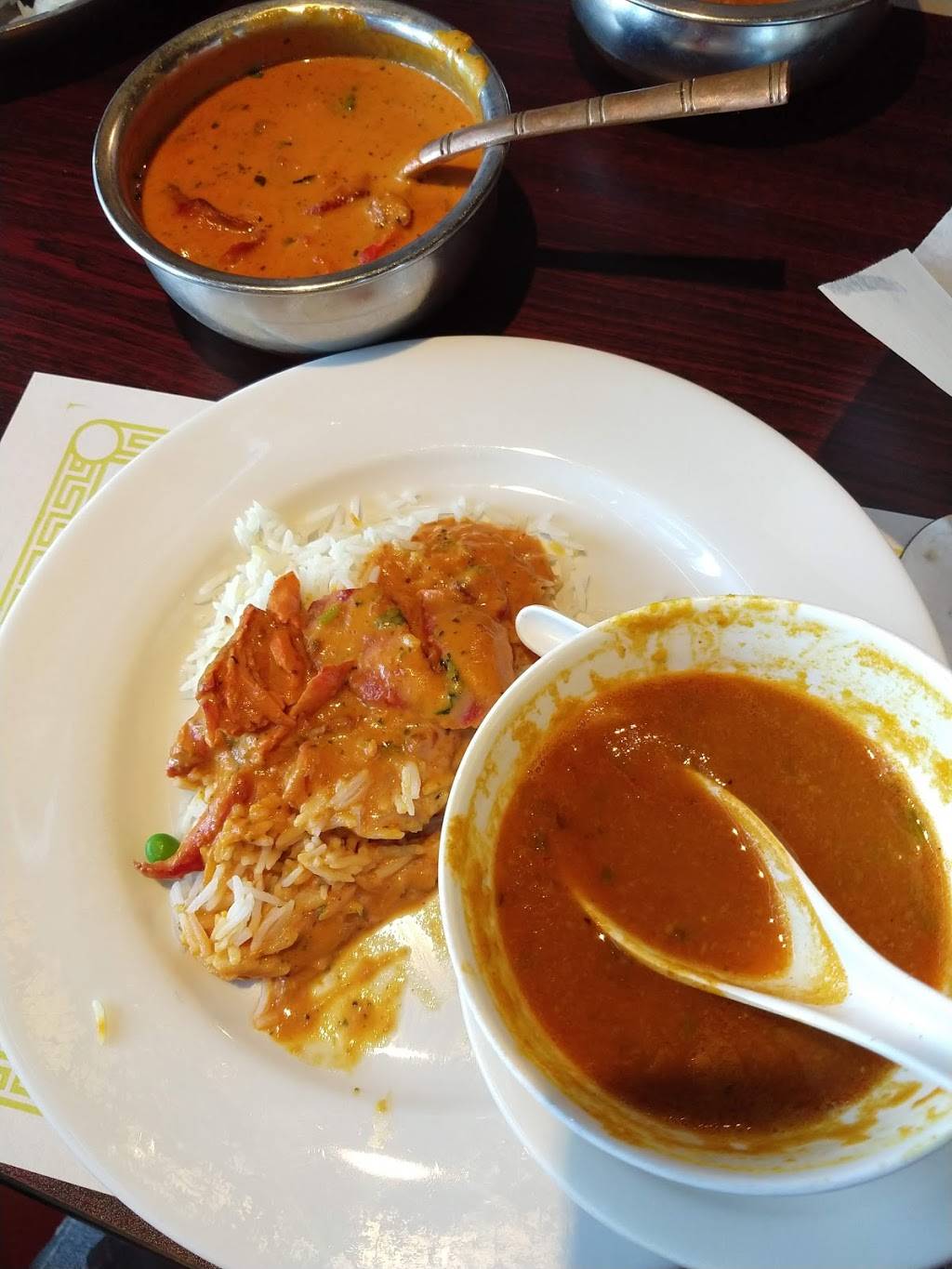 Bayleaf Indian Restaurant and Bar | restaurant | 947 New Hampshire St #120, Lawrence, KS 66044, USA | 7858400855 OR +1 785-840-0855