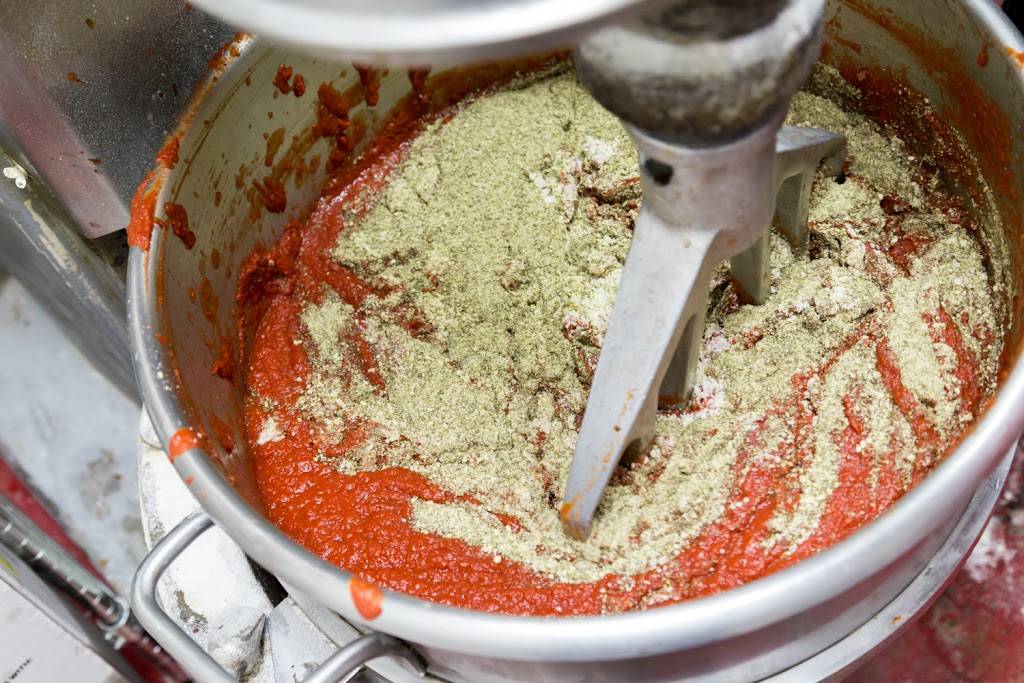 Blackjack Pizza & Salads | meal delivery | 2443 S University Blvd, Denver, CO 80210, USA | 3037225222 OR +1 303-722-5222