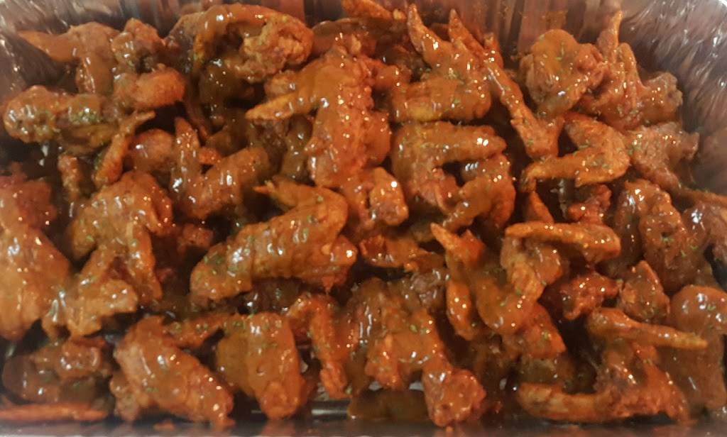 Tony Rays Chicken and Fish | restaurant | 4561 Warner Rd, Cleveland, OH 44105, USA | 2167447236 OR +1 216-744-7236