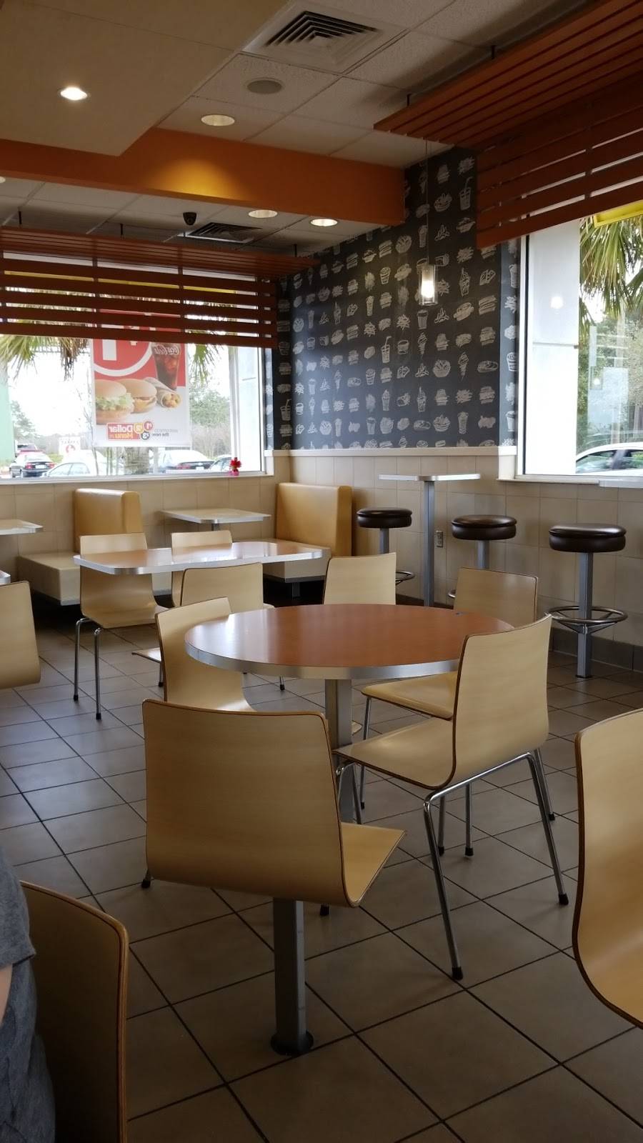 McDonalds | cafe | 463761 FL-200, Yulee, FL 32097, USA | 9042259921 OR +1 904-225-9921