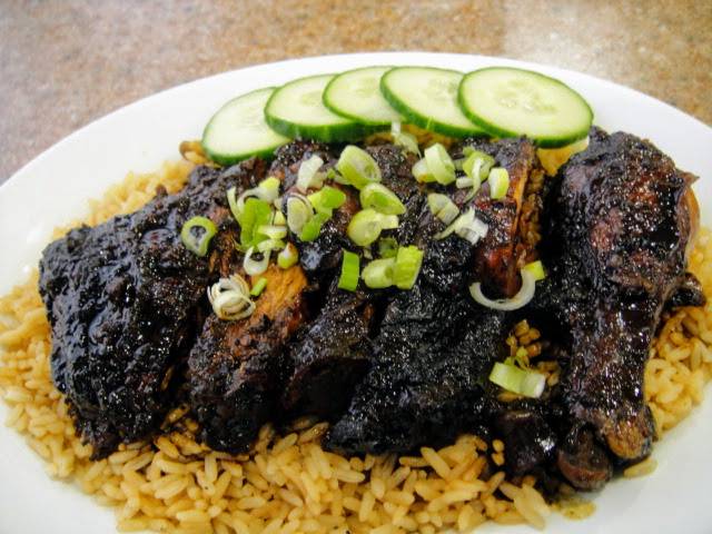 Caribbean Palms | restaurant | 747 Don Mills Rd, North York, ON M3C 1T2, Canada | 4164215777 OR +1 416-421-5777