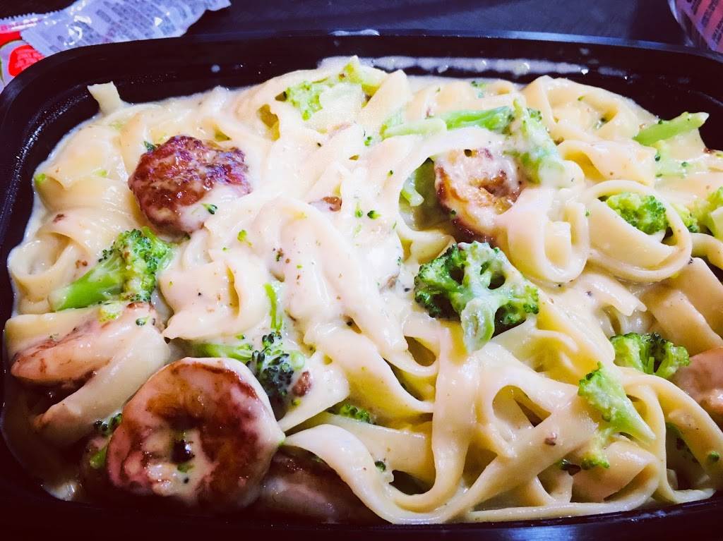 America’s Best Wings | restaurant | 4931 Nine Mile Rd, Richmond, VA 23223, USA | 8042220509 OR +1 804-222-0509