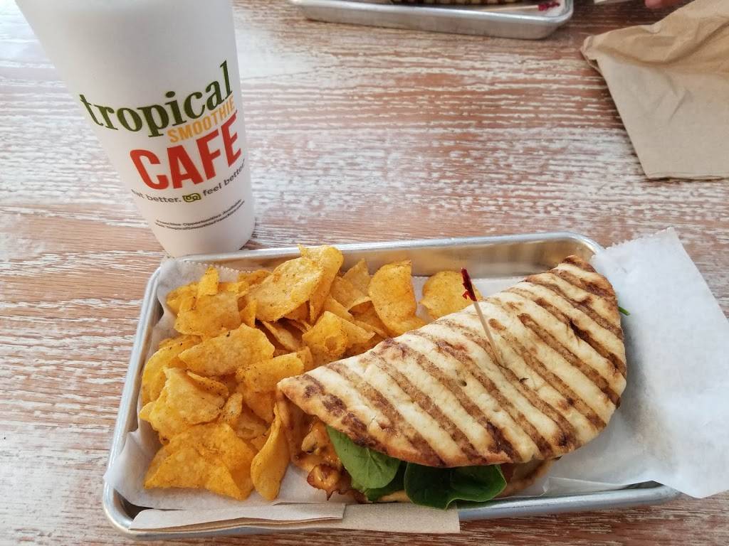Tropical Smoothie Café | restaurant | 2133 GA-20 #220, Conyers, GA 30013, USA | 7706488385 OR +1 770-648-8385