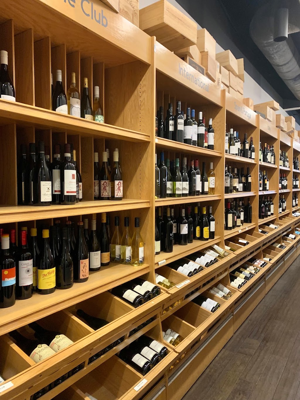 Vino Venue | restaurant | 4478 Chamblee Dunwoody Road Georgetown, Shopping Center, Atlanta, GA 30338, USA | 7706680435 OR +1 770-668-0435