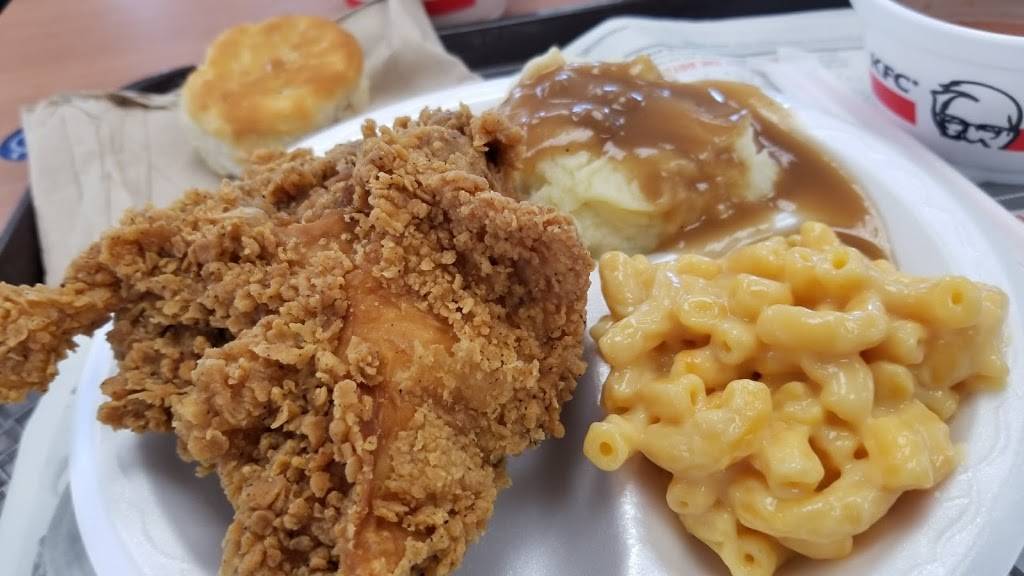 Long John Silvers | restaurant | 2801 Crossroads Pkwy, Fort Pierce, FL 34945, USA | 7725950798 OR +1 772-595-0798