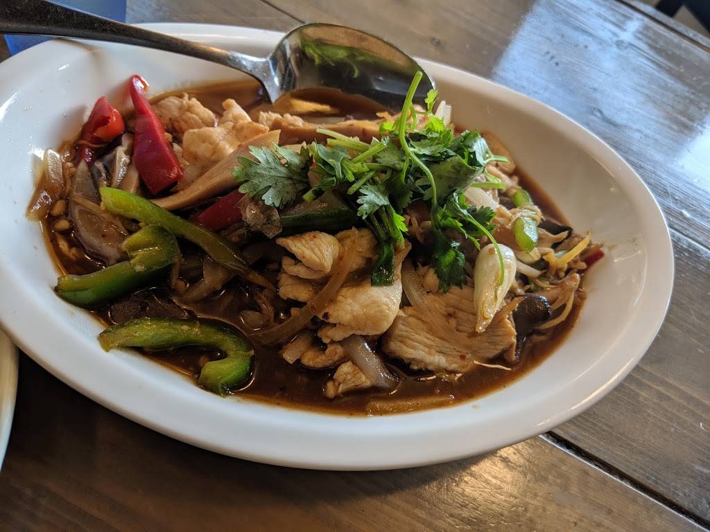 Ban Hua Sai | restaurant | 9400 Roosevelt Way NE, Seattle, WA 98115, USA | 2065226001 OR +1 206-522-6001