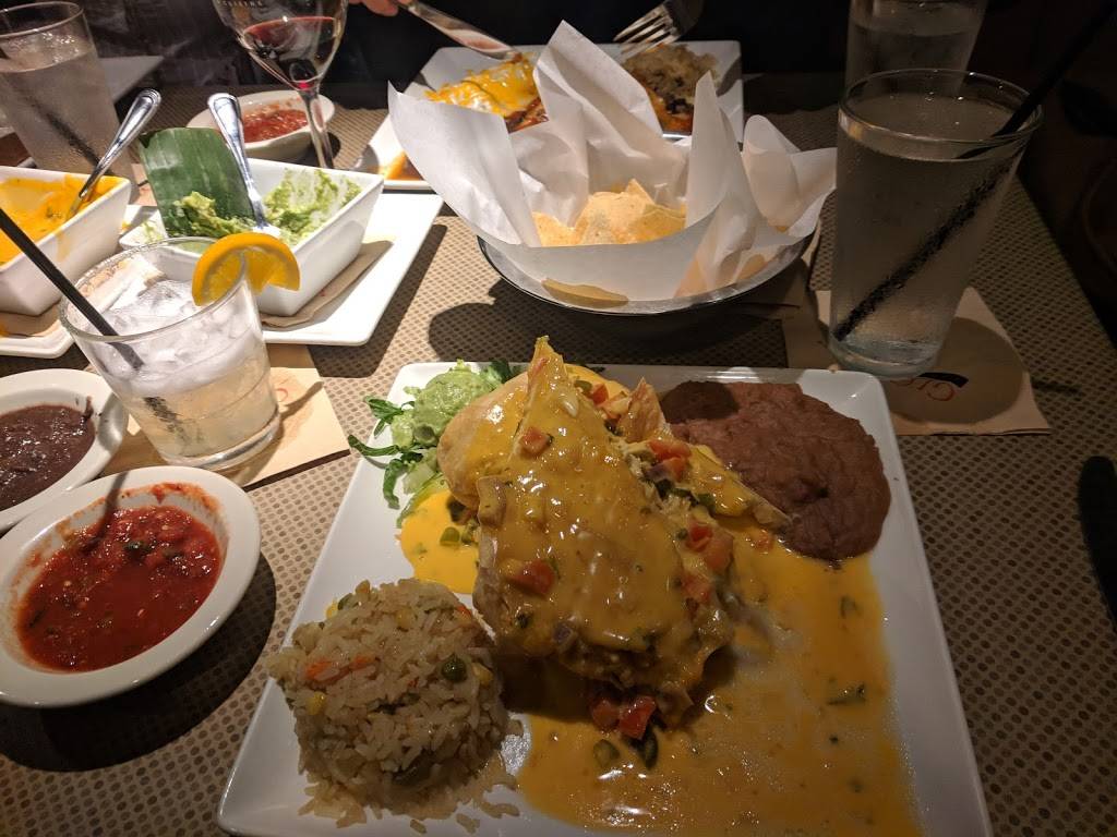 Glorias Latin Cuisine | restaurant | 3223 Lemmon Ave, Dallas, TX 75204, USA | 2143031166 OR +1 214-303-1166