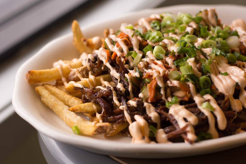 eat / catering and carry-out | restaurant | 1906 Packard St, Ann Arbor, MI 48104, USA | 7342137011 OR +1 734-213-7011