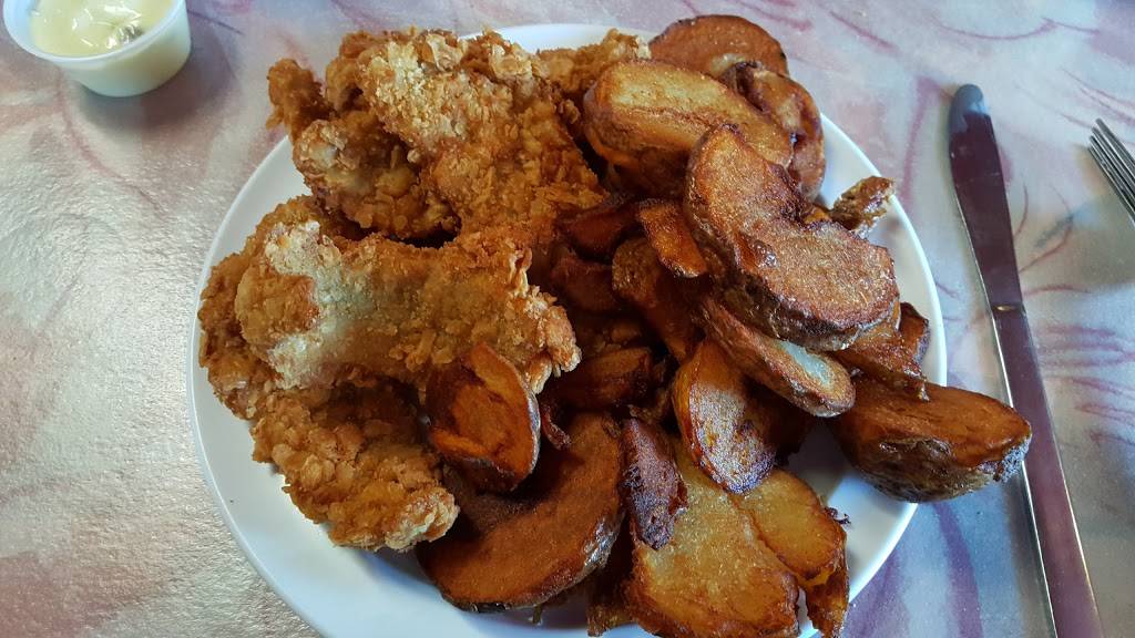 Whitlows Forerunner | restaurant | 4610 Airline Rd, Muskegon, MI 49444, USA | 2317396379 OR +1 231-739-6379