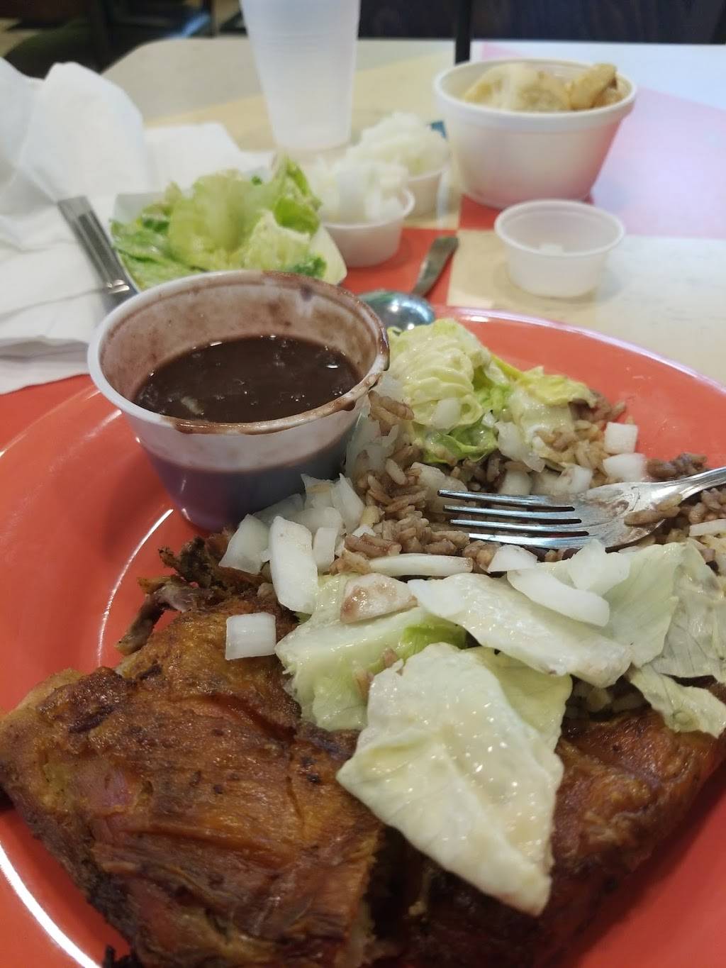 Pollo Tropical | restaurant | 3801 W Vine St, Kissimmee, FL 34741, USA | 4079324363 OR +1 407-932-4363