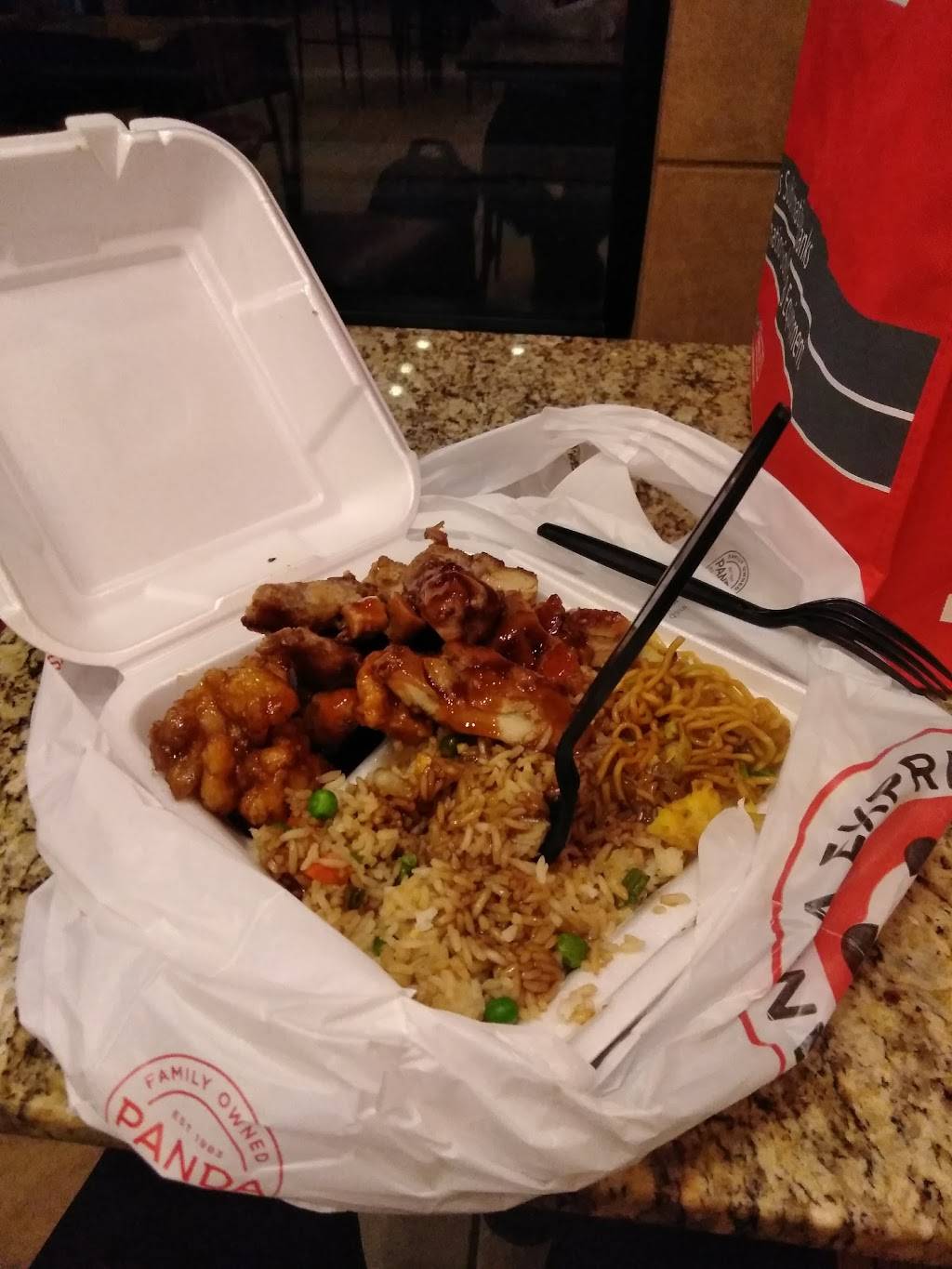 Panda Express | meal takeaway | 9111 N 59th Ave, Glendale, AZ 85302, USA | 6239300816 OR +1 623-930-0816