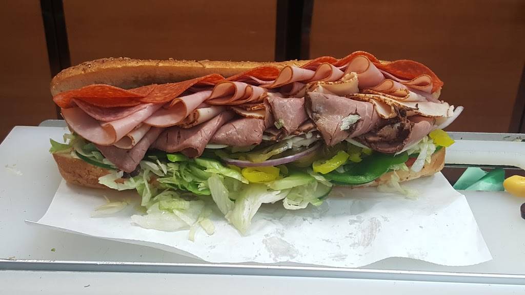 Subway Restaurants | restaurant | 12634 US Hwy 301, Space No. 1, Morningside Plaza Shopping Cnt, Dade City, FL 33525, USA | 3525217000 OR +1 352-521-7000