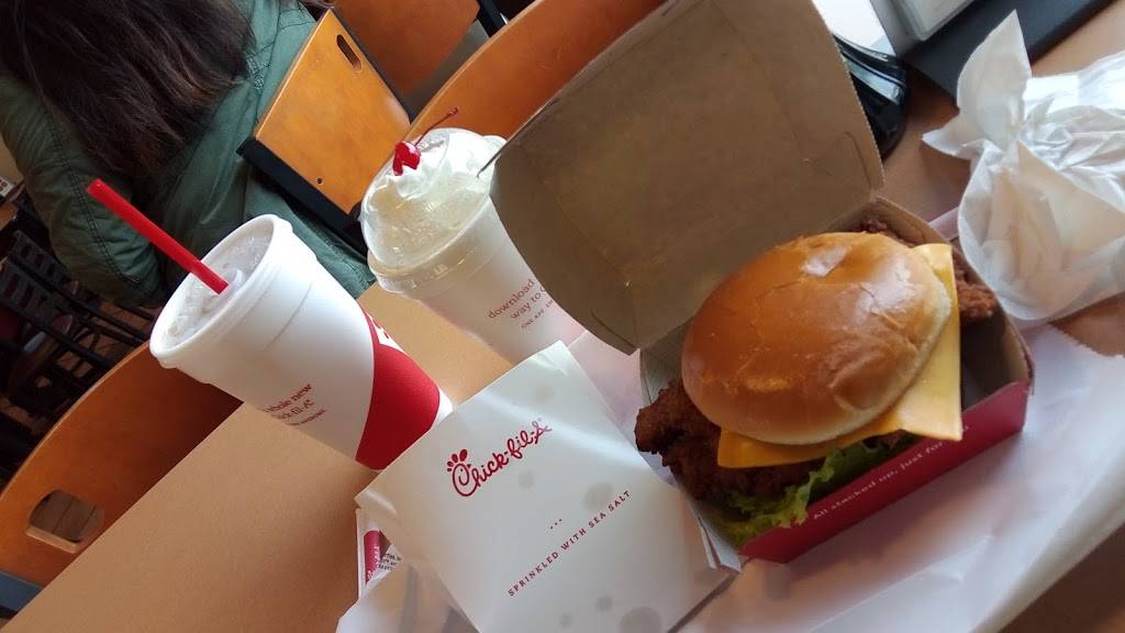 Chick-fil-A | restaurant | 6709 Ritchie Hwy, Glen Burnie, MD 21061, USA | 4105909484 OR +1 410-590-9484