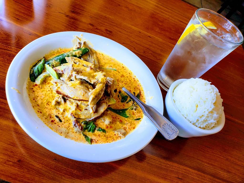 Lotus Thai Bistro | restaurant | 3050 Pio Pico Dr, Carlsbad, CA 92008, USA | 7607303345 OR +1 760-730-3345