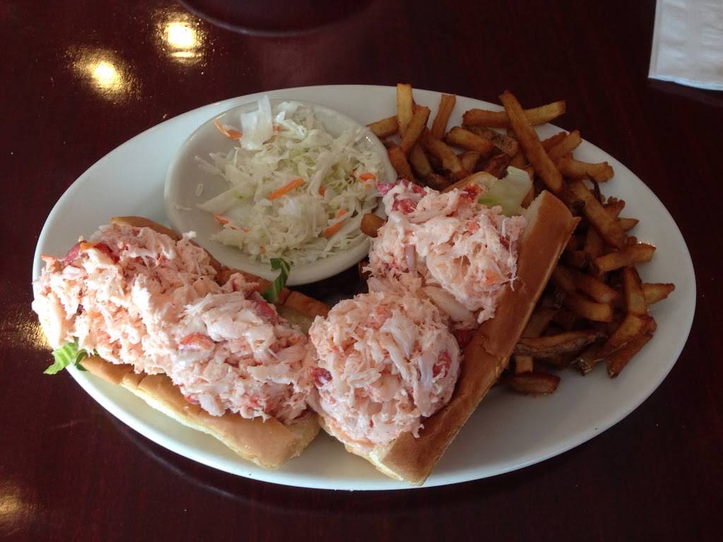 12 Ocean Grill | restaurant | 12 Ocean Blvd, Seabrook, NH 03874, USA | 6037602182 OR +1 603-760-2182