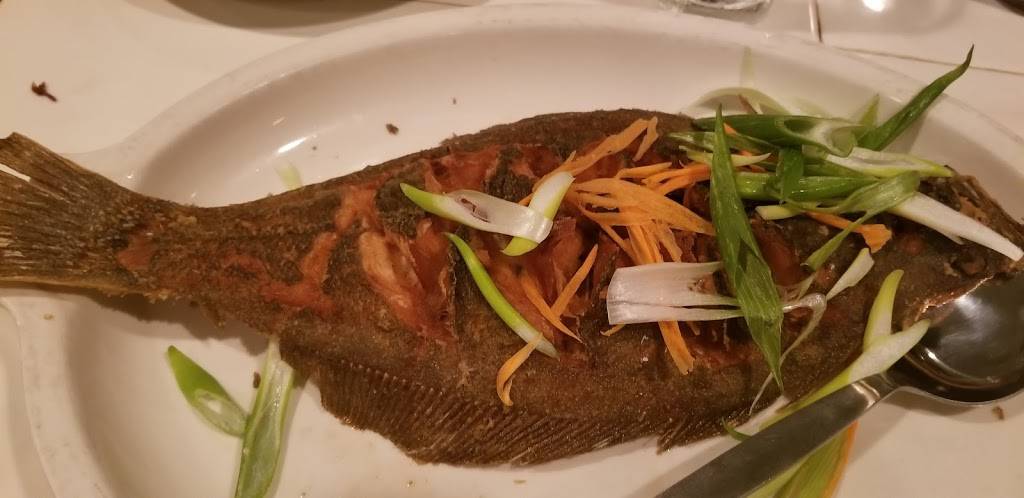 Rabieng Thai Restaurant | restaurant | 5892 Leesburg Pike, Falls Church, VA 22041, USA | 7036714222 OR +1 703-671-4222