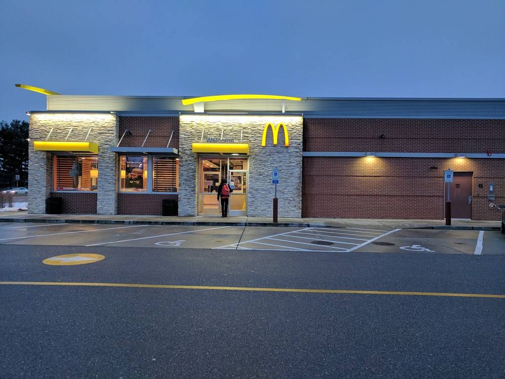 McDonalds | cafe | 4905 Monona Dr, Monona, WI 53716, USA | 6082228444 OR +1 608-222-8444