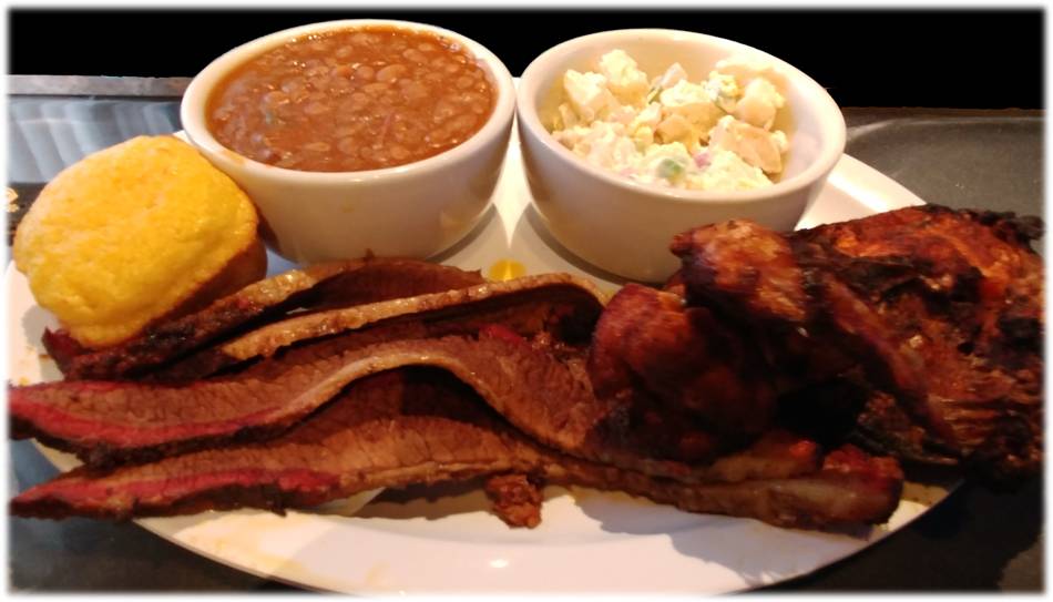 Twisted Spoke Smokehouse | restaurant | 7305 McHenry St, Burlington, WI 53105, USA | 2625396218 OR +1 262-539-6218