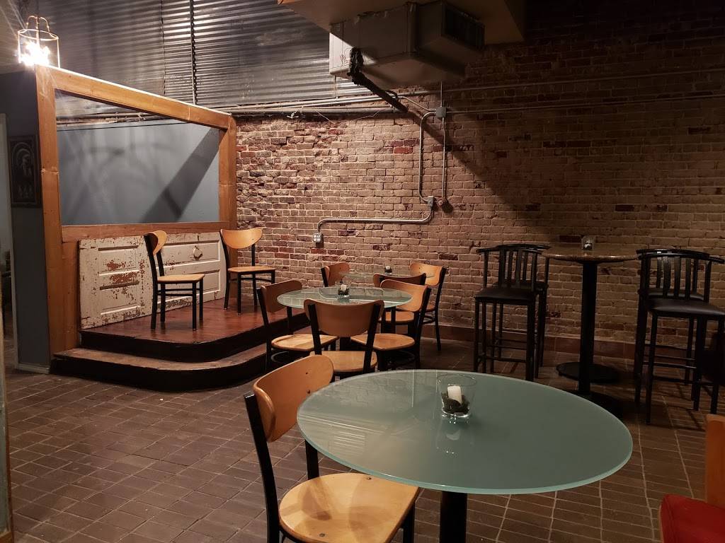 Jimmies Restaurant | restaurant | 114 E Chambers St, Cleburne, TX 76031, USA | 6823171863 OR +1 682-317-1863