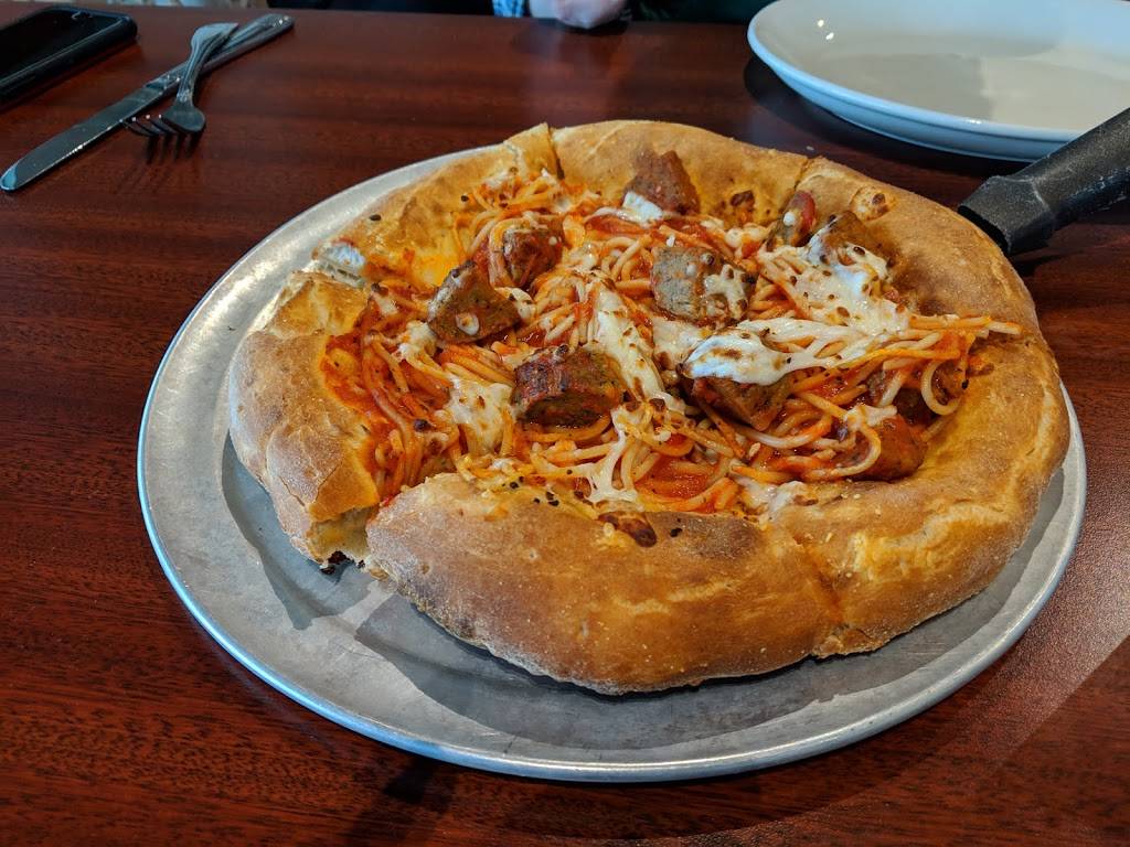 Rails Craft Brew & Eatery - Fishers | restaurant | 13578 E 131st St #105, Fishers, IN 46037, USA | 3177769070 OR +1 317-776-9070