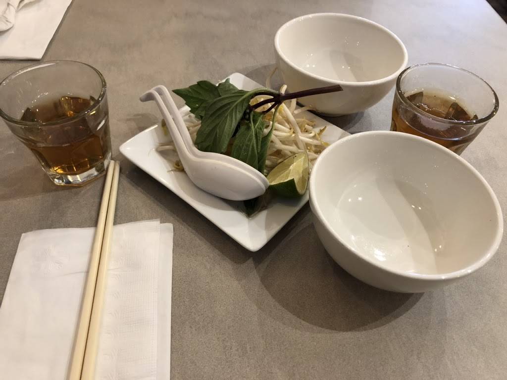 Pho Toronto | restaurant | 1448 Lawrence Ave E, North York, ON M4A 2V6, Canada | 4167570011 OR +1 416-757-0011