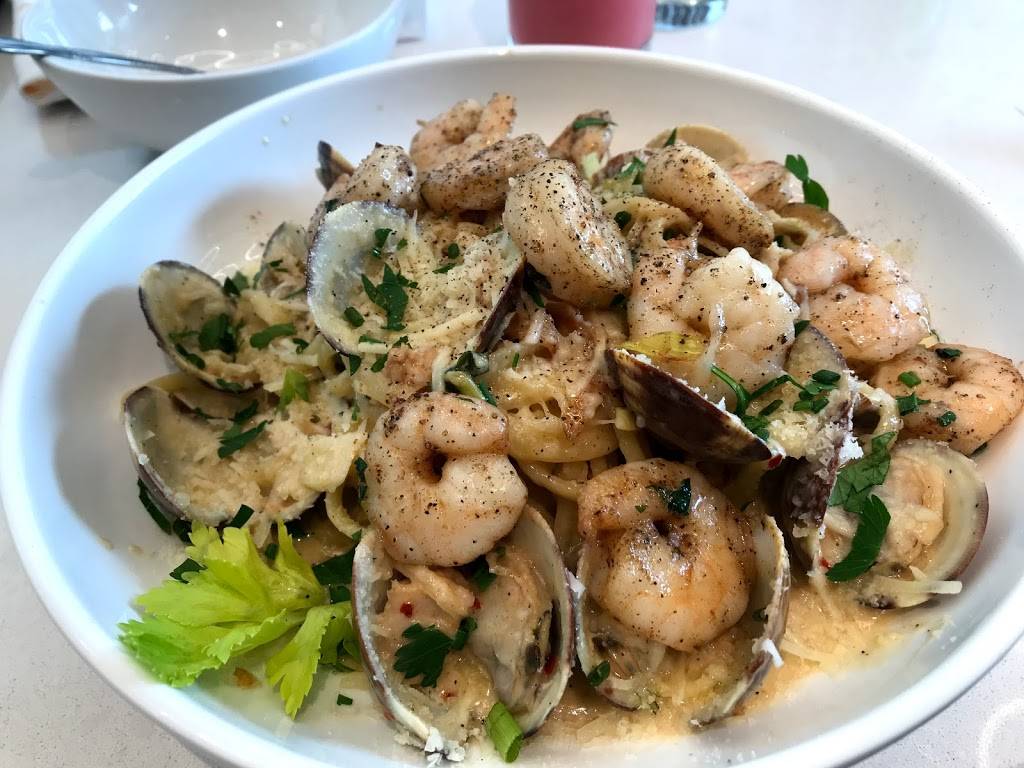 Stanza Italian Bistro & Wine Bar | restaurant | 454 E 300 S, Salt Lake City, UT 84111, USA | 8017464441 OR +1 801-746-4441