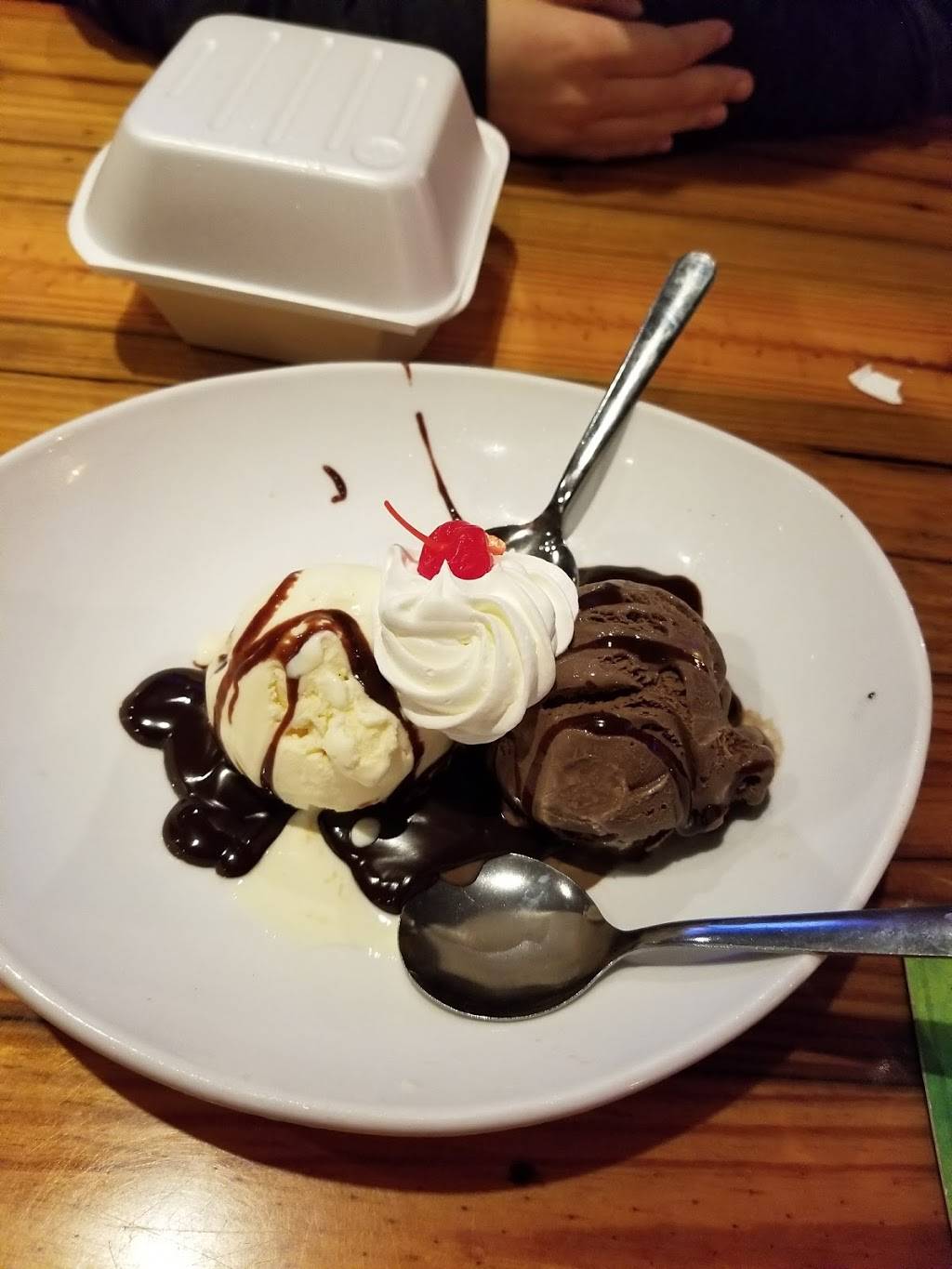 Millers Ale House - Springfield | restaurant | 18 Baltimore Pike, Springfield, PA 19064, USA | 6105442635 OR +1 610-544-2635