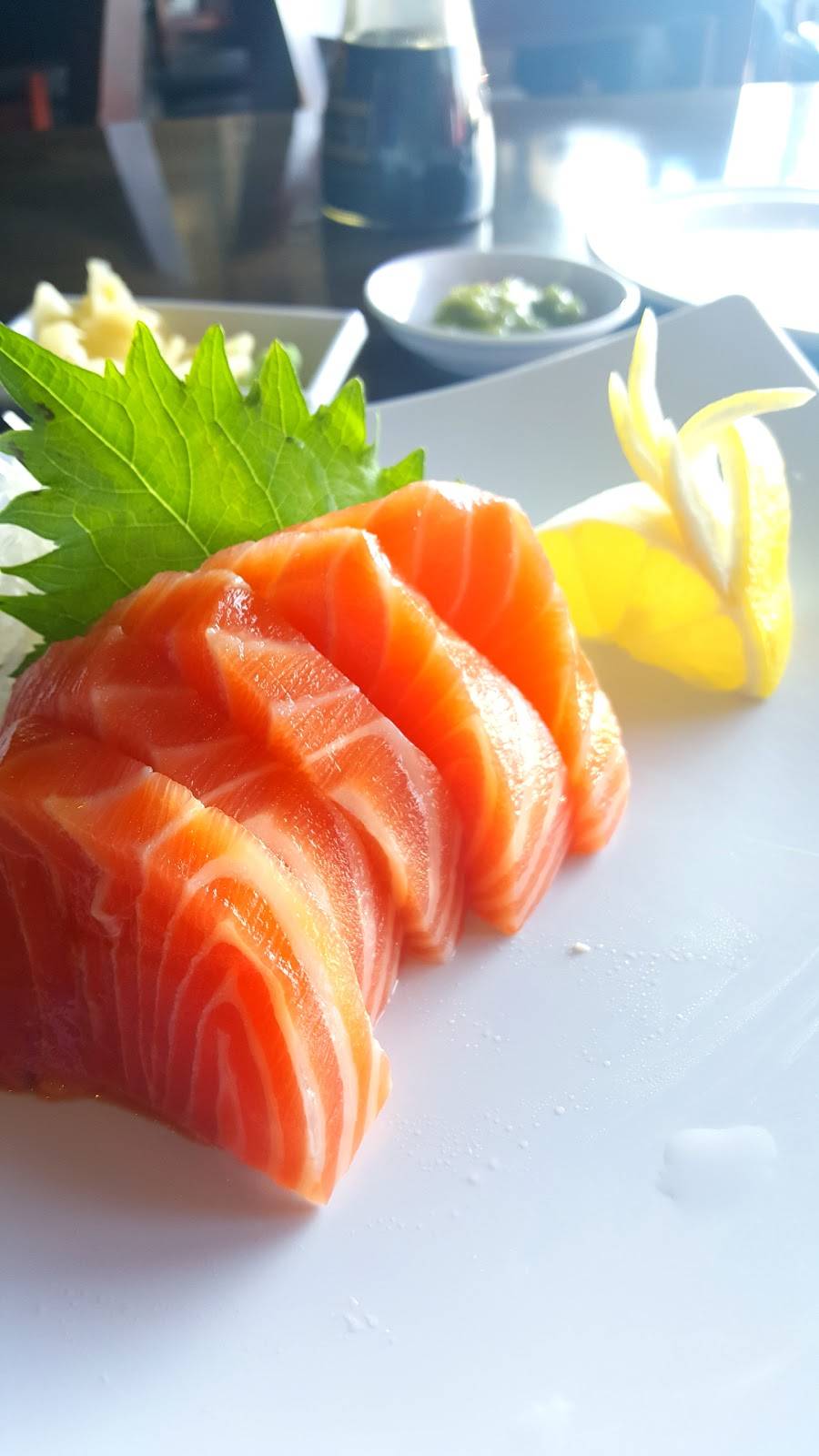 The Sushi House | restaurant | 11388 Ventura Blvd, Studio City, CA 91604, USA | 8185063162 OR +1 818-506-3162